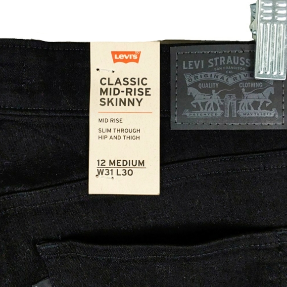 NWT Levis Wm M Black Wms 18 Mid Rise Skinny Jeans - Picture 6 of 7